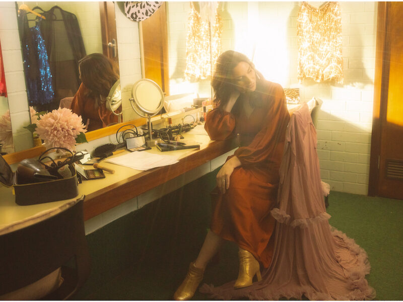HELEN SHANAHAN SHARES ENCHANTING NEW SINGLE + VIDEO ‘MY HAMARTIA’ AND ANNOUNCES 2027 ALBUM RELEASE