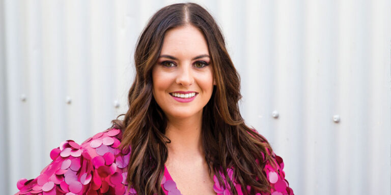 TAYLOR MOSS SPEAKS UP WITH NEW SINGLE ‘MEGAPHONE’
