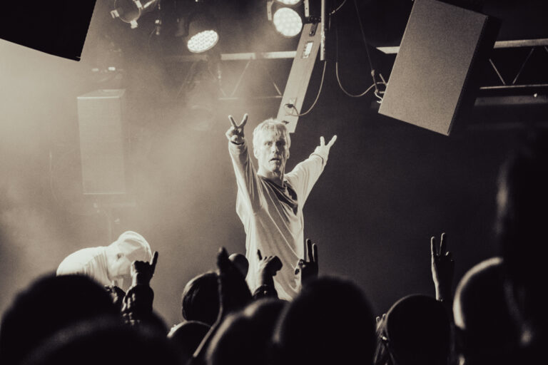 Live Review: Happy Mondays
