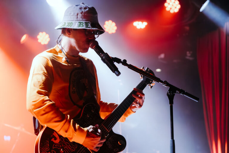 Live Review & Gallery: Portugal. The Man